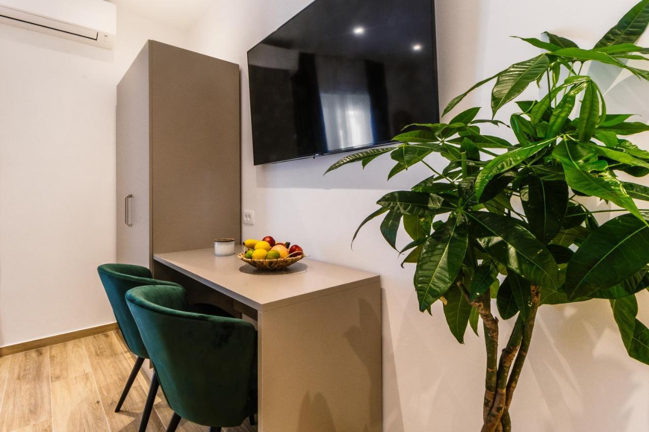 Apartments Kiwi Дубровник Екстериор снимка