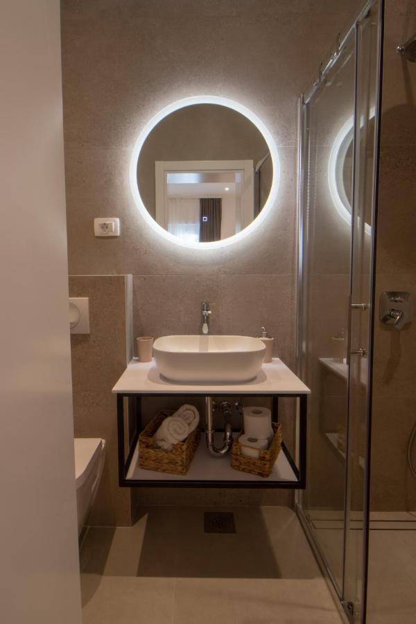 Apartments Kiwi Дубровник Екстериор снимка